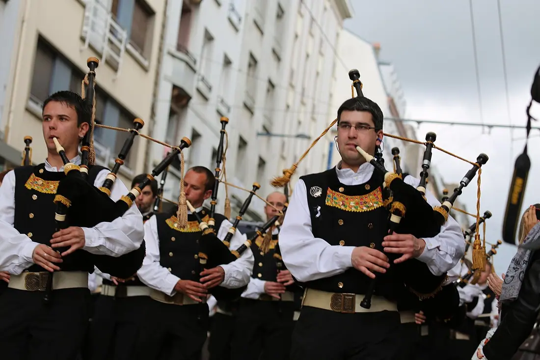 Photo de la parade du printemps des sonneurs le 19 mai 2012 à Brest